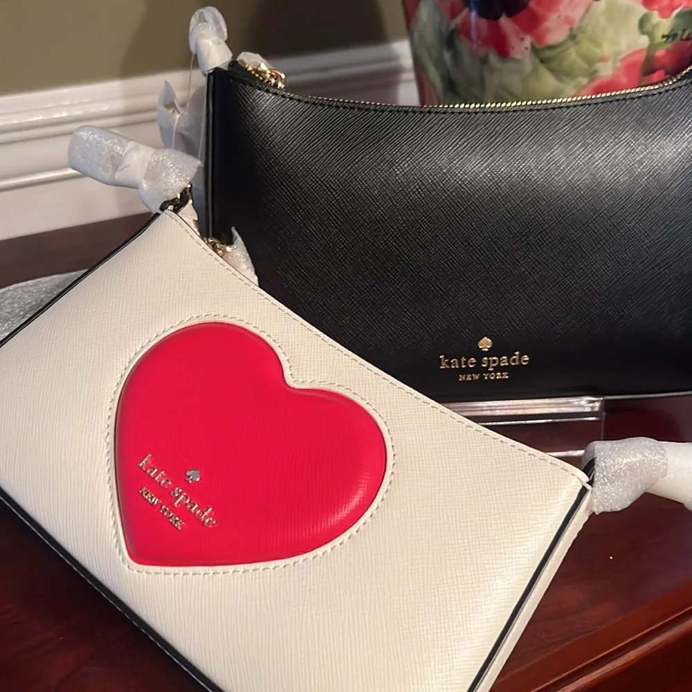 Kate Spade Duet Puffy Heart crossbody bag